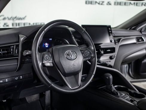 Used 2021 Toyota Camry XSE w/ Carpet Mat Package (TMS) image 15