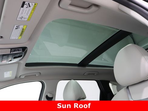 Used 2024 Hyundai Tucson Limited image 28