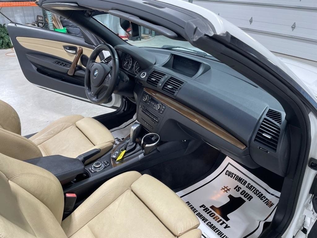 Used 2012 BMW 128i Convertible RWD image 26
