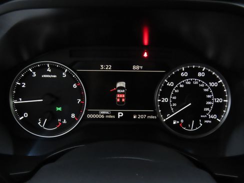 New 2025 Mitsubishi Outlander SE image 11