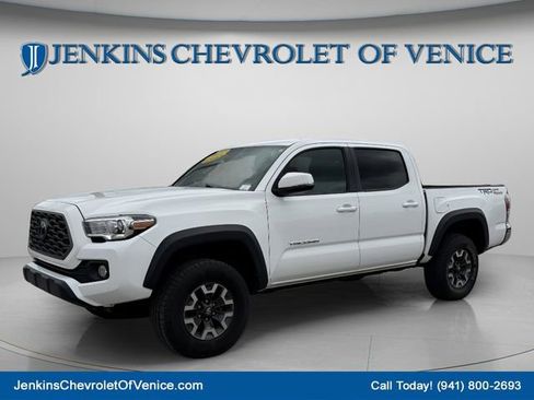Used 2023 Toyota Tacoma TRD Off-Road RWD image 11