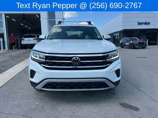 Certified 2023 Volkswagen Atlas SE w/ Black Wheel Package FWD video 2