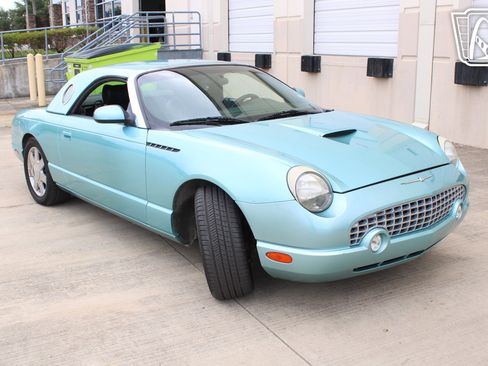 Used 2002 Ford Thunderbird RWD image 14