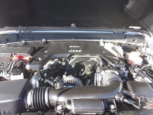 Used 2018 Jeep Wrangler Rubicon w/ LED Lighting Group image 15