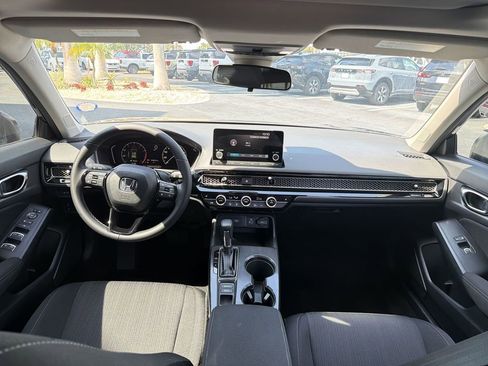 Used 2024 Honda Civic EX image 10