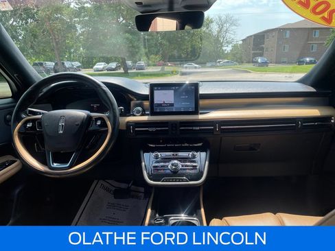 Certified 2022 Lincoln Corsair Reserve w/ Equipment Group 201A AWD/4WD image 15