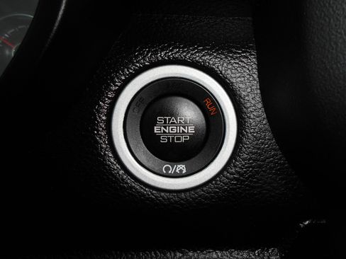 Certified 2019 RAM 1500 Big Horn AWD/4WD image 13