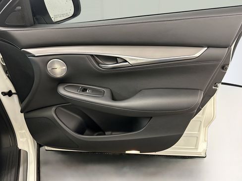 Used 2023 INFINITI QX55 Essential image 35