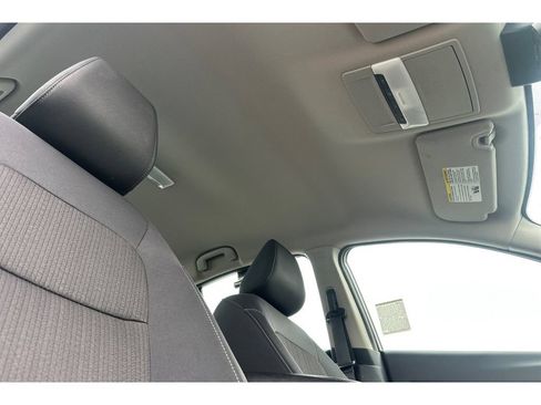 Used 2024 Nissan Altima 2.5 SV FWD image 17