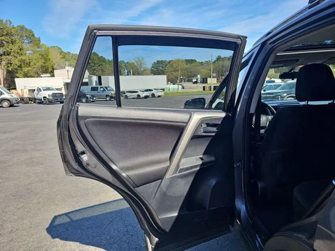 Used 2015 Toyota RAV4 XLE w/ Outdoor Package image 31