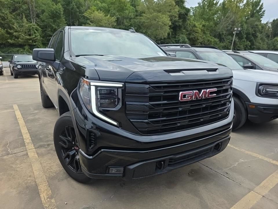 Used 2025 GMC Sierra 1500 Elevation AWD/4WD image 1