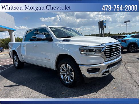 Used 2024 RAM 1500 Limited AWD/4WD image 3