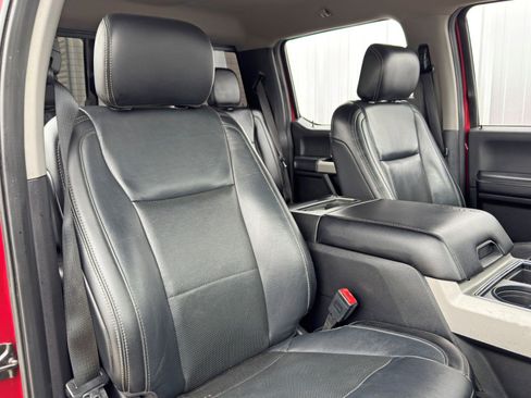 Used 2019 Ford F250 Lariat image 33