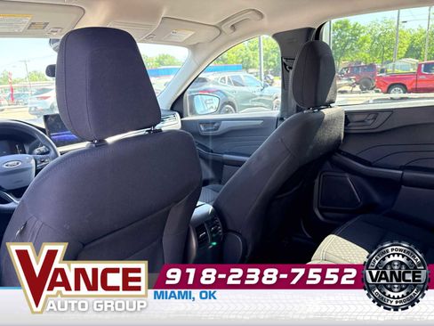 Used 2025 Ford Escape Active w/ Tech Pack #1 AWD/4WD image 14