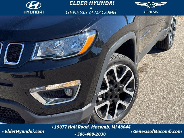 Used 2018 Jeep Compass Limited w/ Navigation Group AWD/4WD image 9
