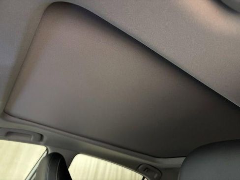 Used 2022 Toyota Camry XSE w/ Navigation Package FWD image 23