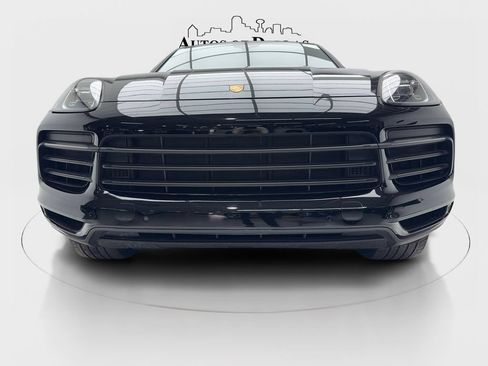 Used 2023 Porsche Cayenne Platinum Edition AWD/4WD image 6