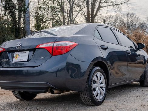 Used 2016 Toyota Corolla LE image 5