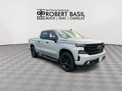 Used 2021 Chevrolet Silverado 1500 RST w/ Redline Edition AWD/4WD image 2
