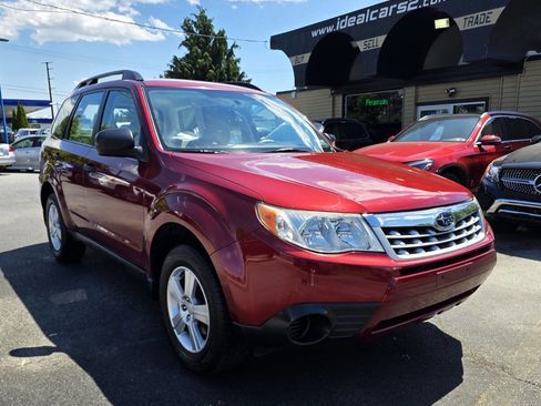 Used 2012 Subaru Forester 2.5X w/ Popular Pkg 3 AWD/4WD image 31