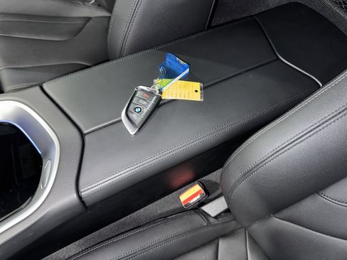 Used 2022 BMW Z4 M40i w/ Premium Package image 24