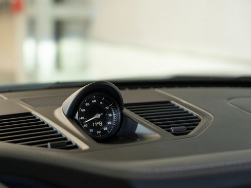 Certified 2025 Porsche 911 Carrera S RWD image 20