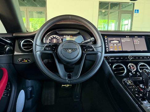 Used 2020 Bentley Continental GT V8 AWD/4WD image 36
