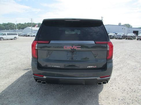 New 2026 GMC Yukon AT4 w/ AT4 Premium Plus Package AWD/4WD image 5