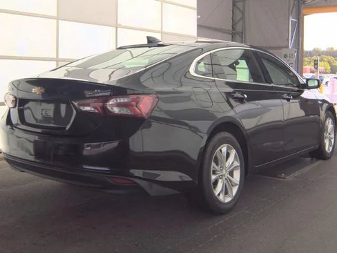 Used 2019 Chevrolet Malibu LT FWD image 4