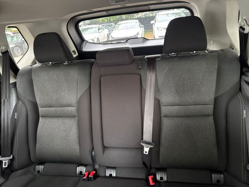 Used 2025 Nissan Rogue SV FWD image 39