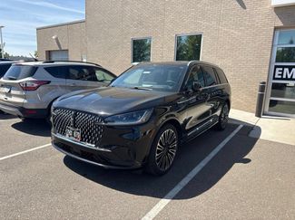 Used 2025 Lincoln Aviator Black Label AWD/4WD video 2