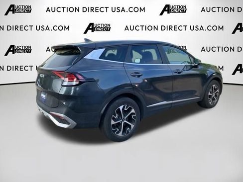 Used 2023 Kia Sportage EX image 6