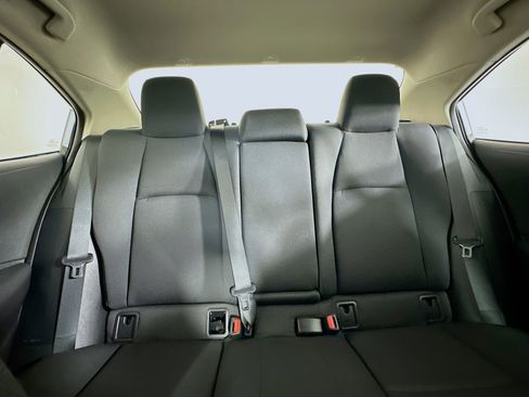 Used 2024 Toyota Corolla LE FWD image 28