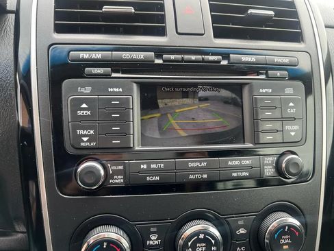 Used 2011 MAZDA CX-9 Touring w/ Moonroof & Bose Audio Pkg FWD image 18