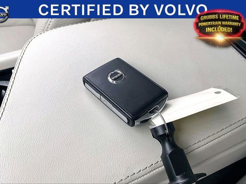 Used 2023 Volvo XC90 T8 Plus w/ Protection Package Premier AWD/4WD image 14