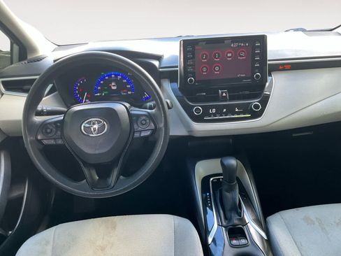 Used 2021 Toyota Corolla LE w/ Carpet Mat Package (TMS) FWD image 12