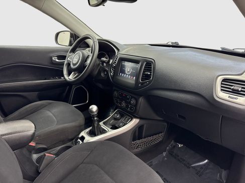 Used 2019 Jeep Compass Sport AWD/4WD image 44