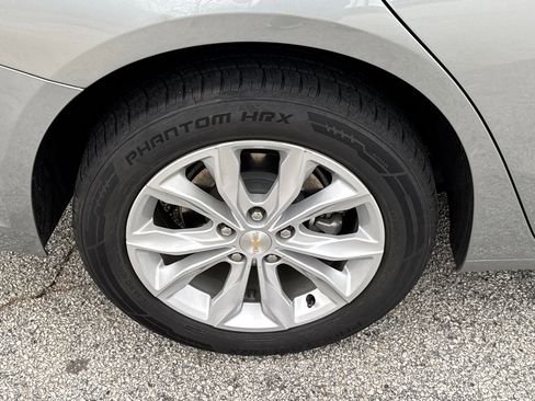 Used 2025 Chevrolet Malibu LT image 15