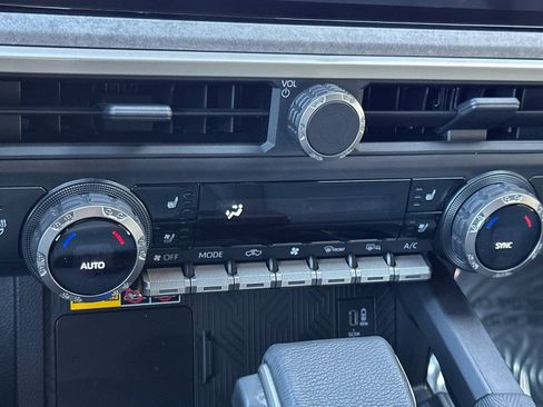 Certified 2025 Toyota Tacoma Trailhunter w/ Tow Tech Package image 24