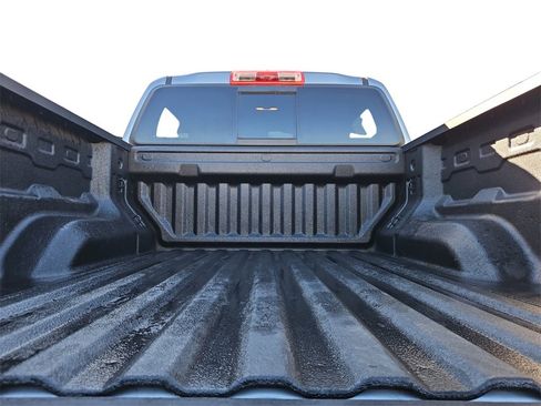 Used 2024 Chevrolet Colorado Trail Boss w/ Technology Package image 28