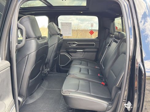 Used 2023 RAM 1500 Laramie AWD/4WD image 39