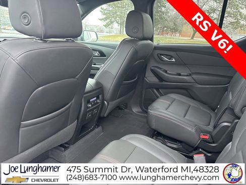 Certified 2023 Chevrolet Traverse RS image 12