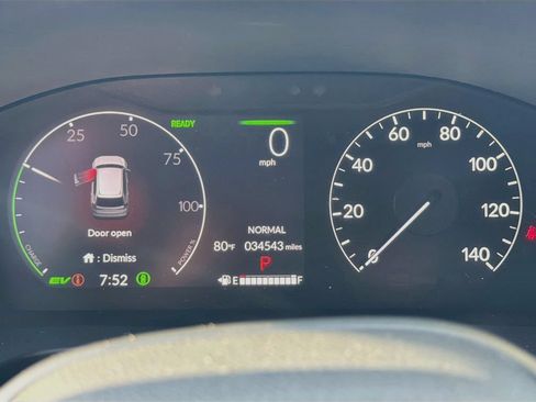 Used 2023 Honda CR-V Sport image 11