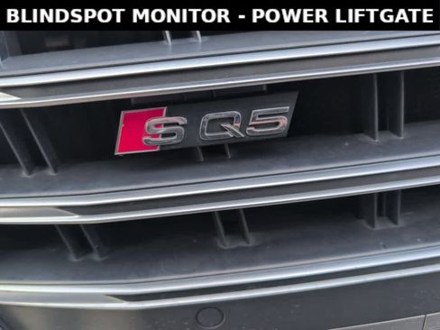 Used 2018 Audi SQ5 Prestige w/ Prestige Package image 3