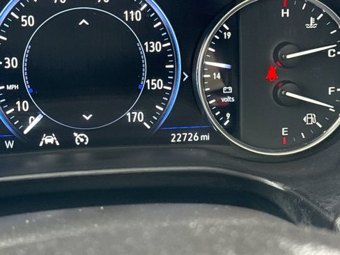 Used 2023 Buick Enclave Avenir w/ Avenir Technology Package image 29