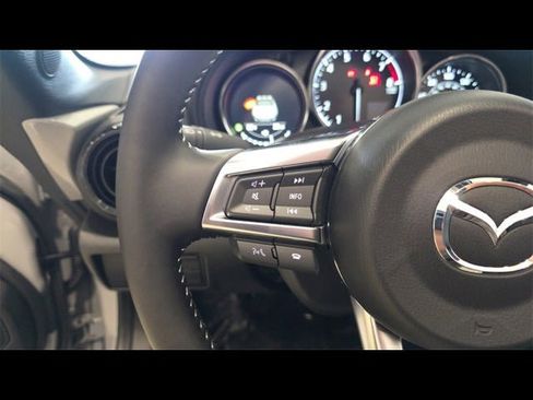 New 2025 MAZDA MX-5 Miata Club image 44