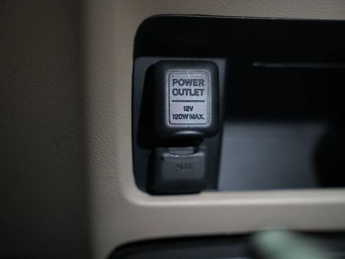 Used 2011 Honda Civic Hybrid Sedan image 24