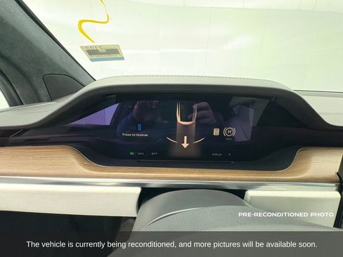 Used 2023 Tesla Model X image 23