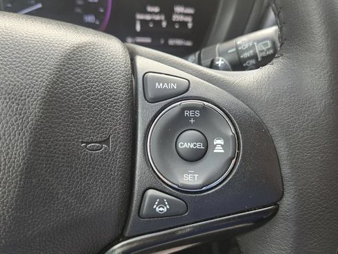 Used 2021 Honda HR-V EX-L image 26