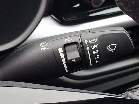 Used 2023 Kia Forte GT-Line w/ GT-Line Premium Package FWD image 28